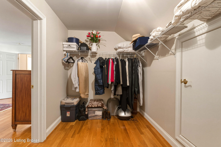 Listing Image 55