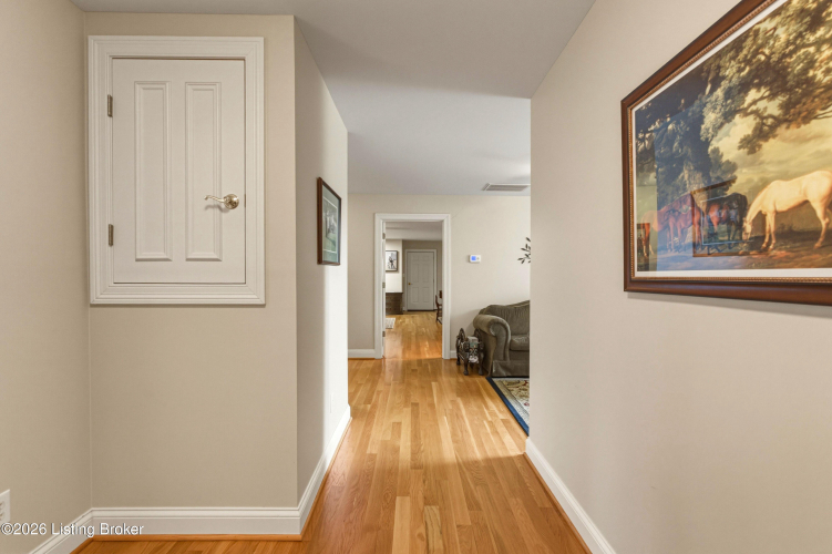 Listing Image 56