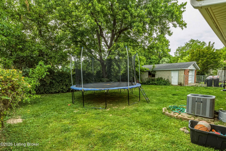 Listing Image 23