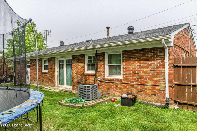 Listing Image 26