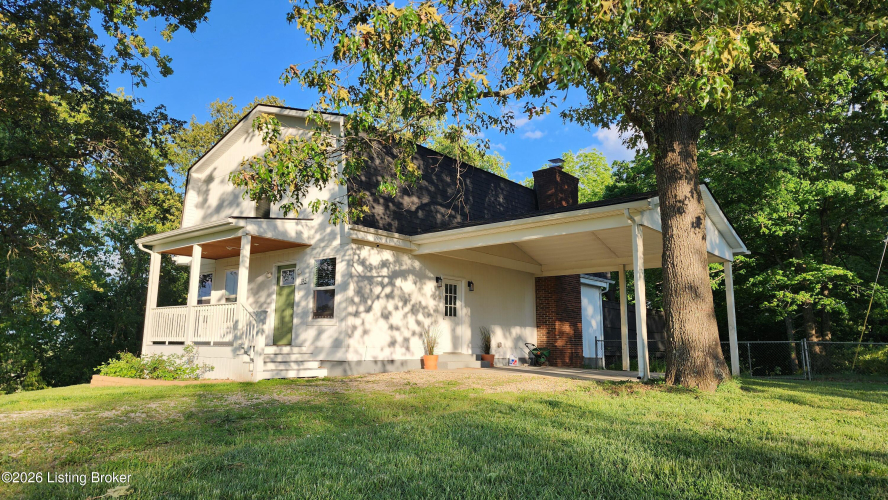 Listing Image 4