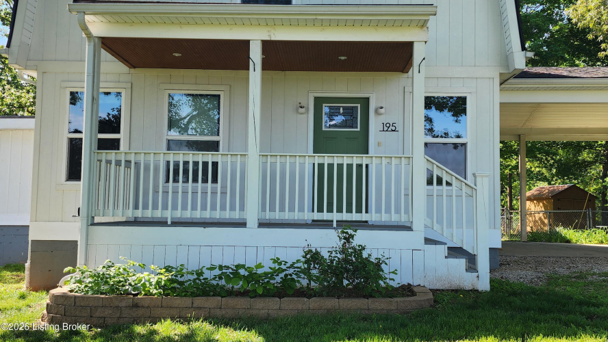 Listing Image 8