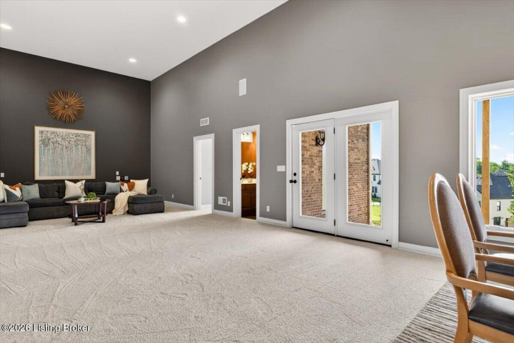Listing Image 47