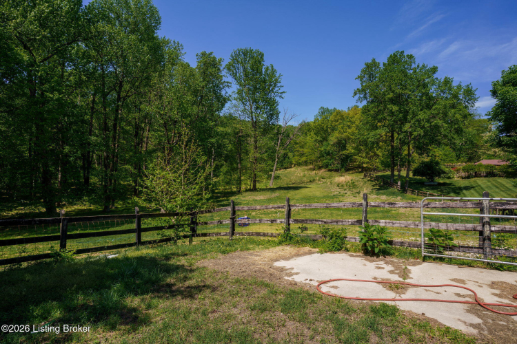 Listing Image 74