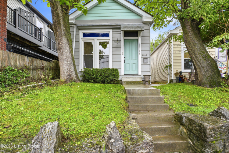 Listing Image 3