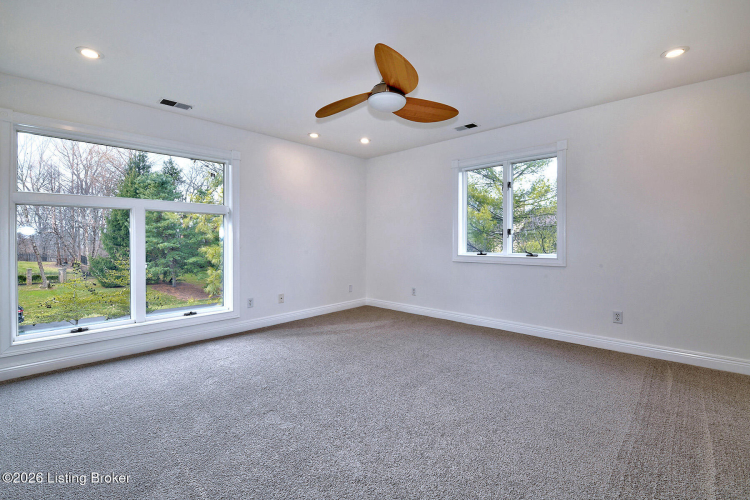 Listing Image 59