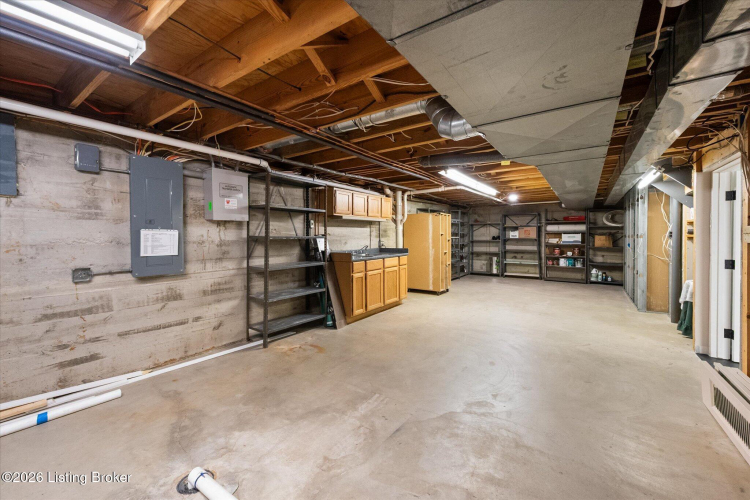 Listing Image 24