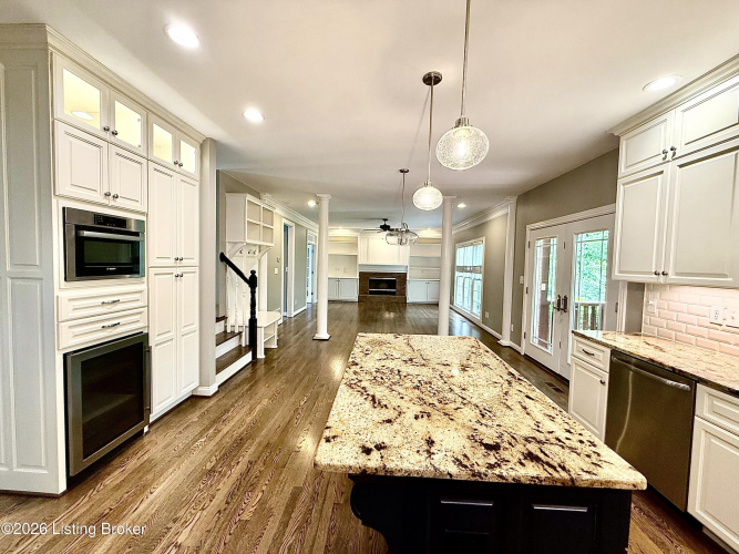 Listing Image 15