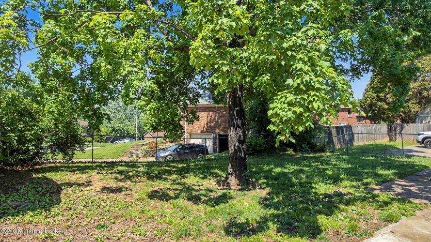 Listing Image 40