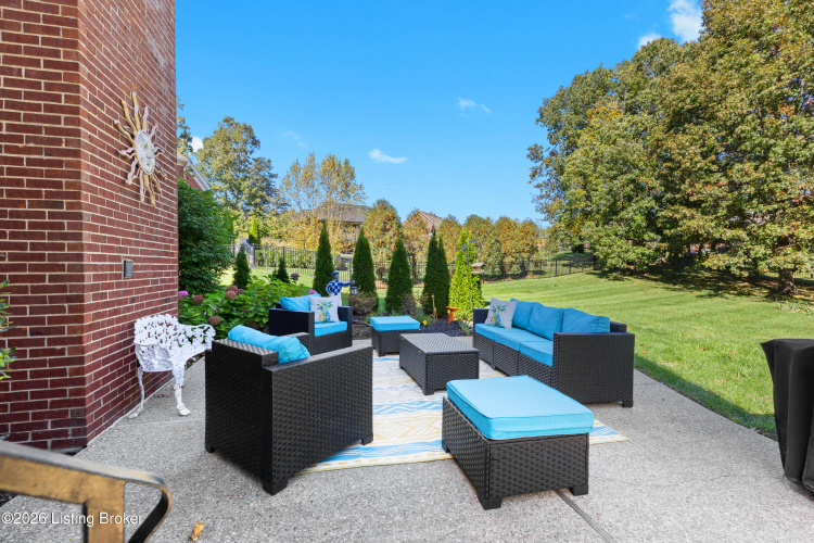 Listing Image 59