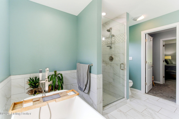 Listing Image 37