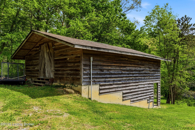 Listing Image 81
