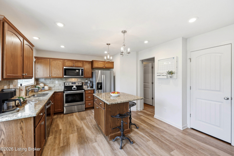 Listing Image 21