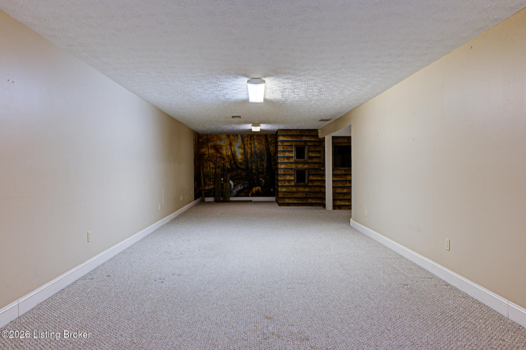 Listing Image 42