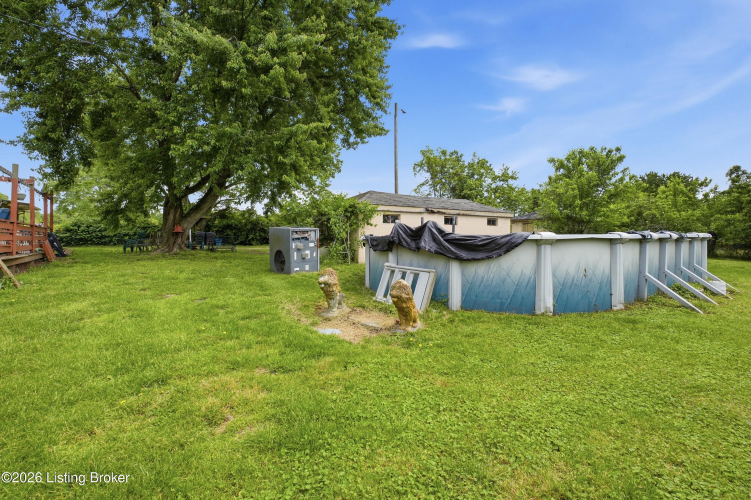 Listing Image 24