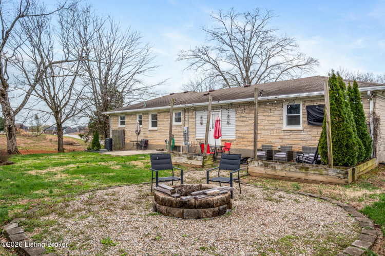 Listing Image 38