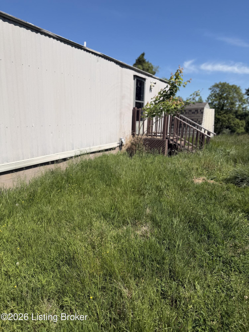 Listing Image 17