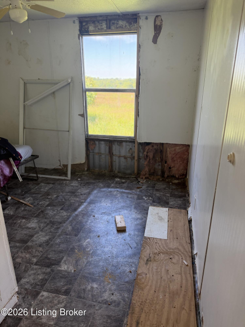Listing Image 37
