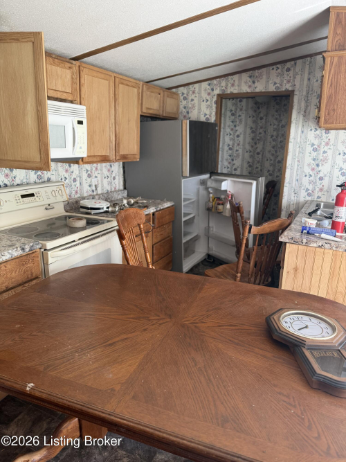 Listing Image 39