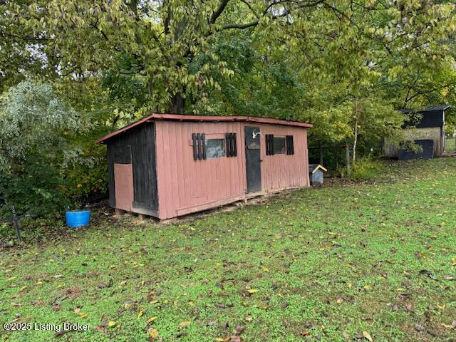 Listing Image 16