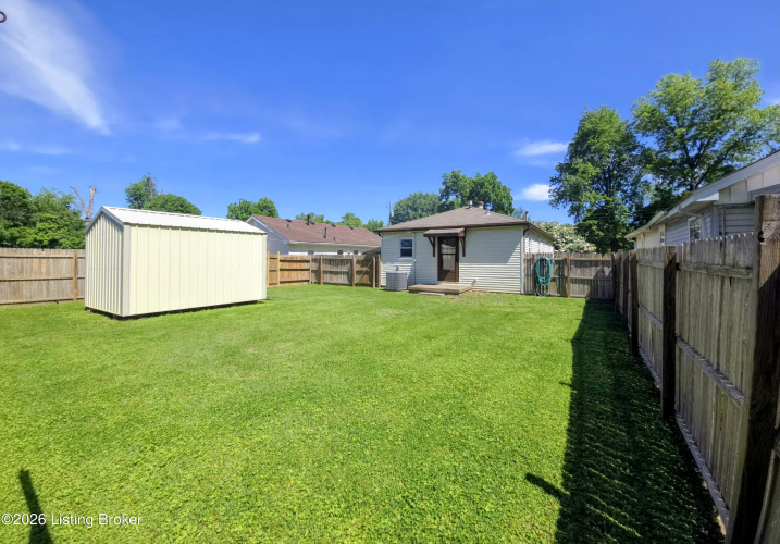 Listing Image 16