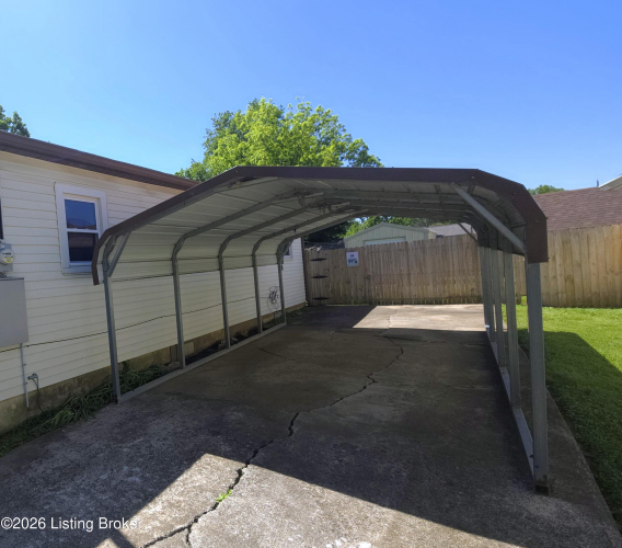 Listing Image 19