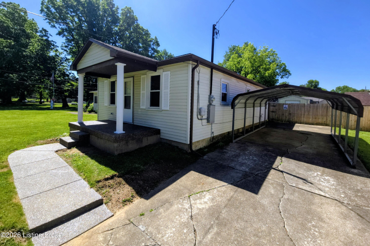 Listing Image 4