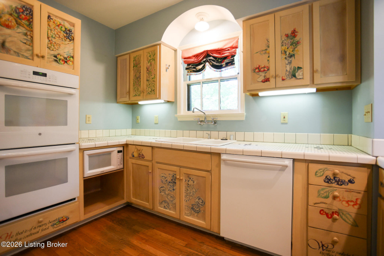 Listing Image 20