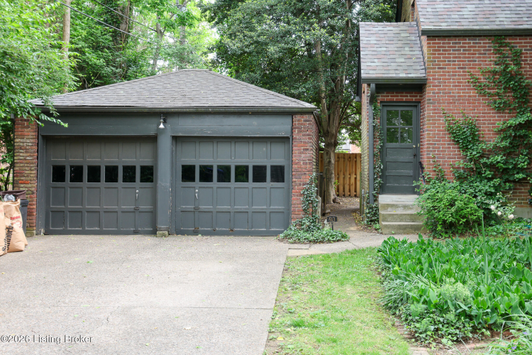 Listing Image 47