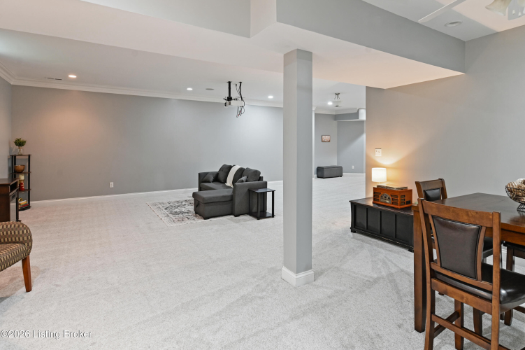 Listing Image 58