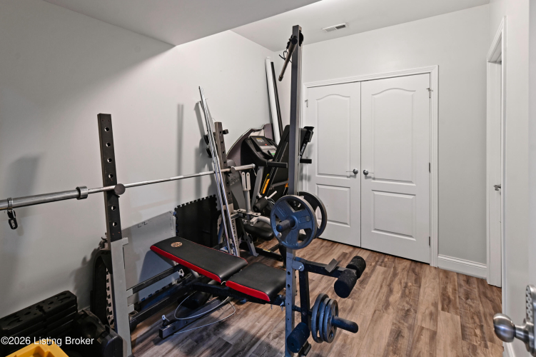 Listing Image 61