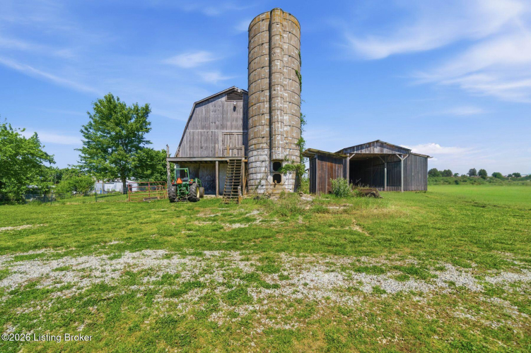 Listing Image 53