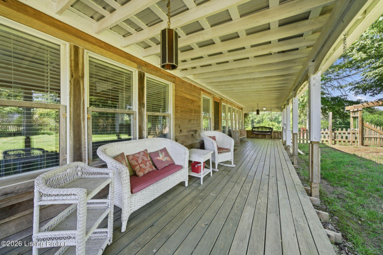 Listing Image 58