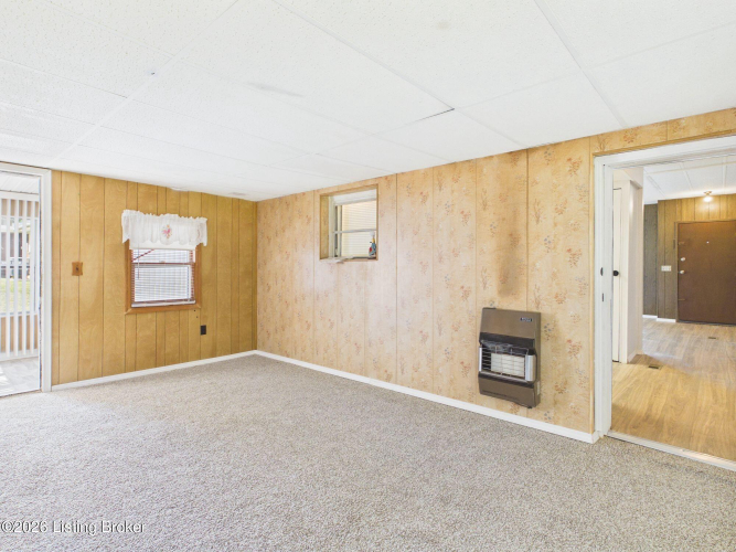 Listing Image 27