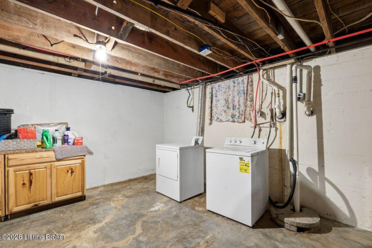 Listing Image 33