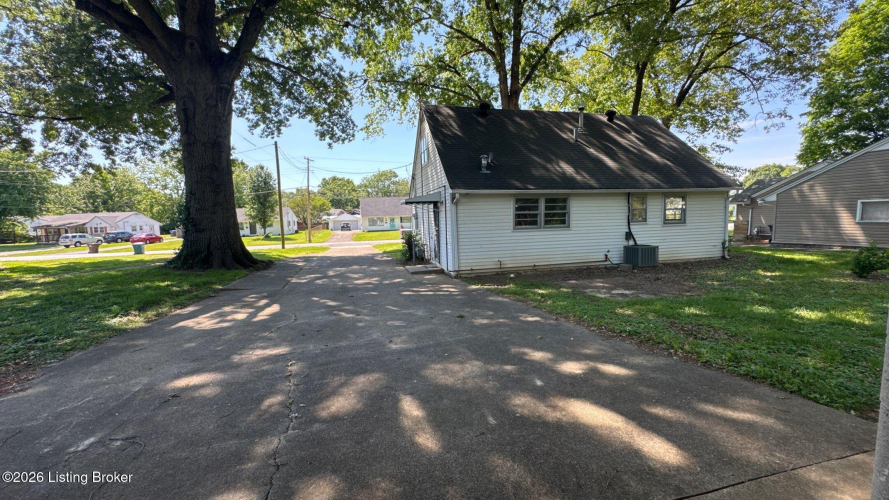 Listing Image 62