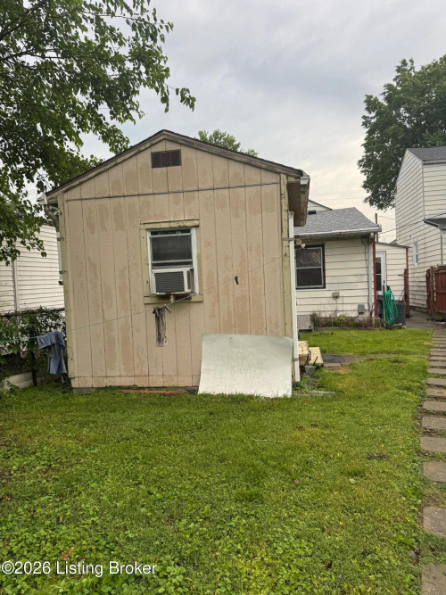 Listing Image 18