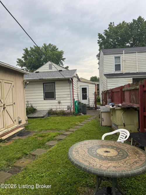 Listing Image 22