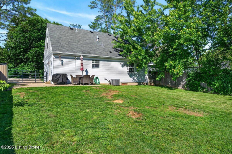 Listing Image 28