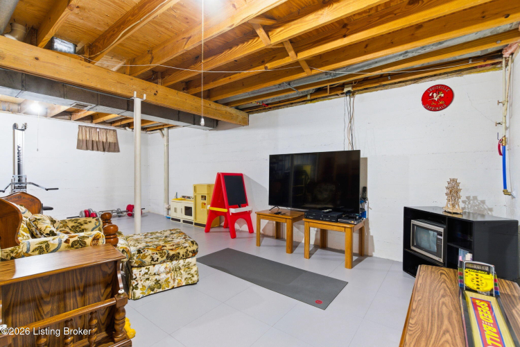Listing Image 53