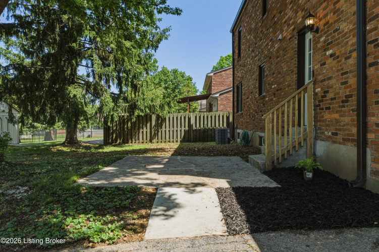 Listing Image 46
