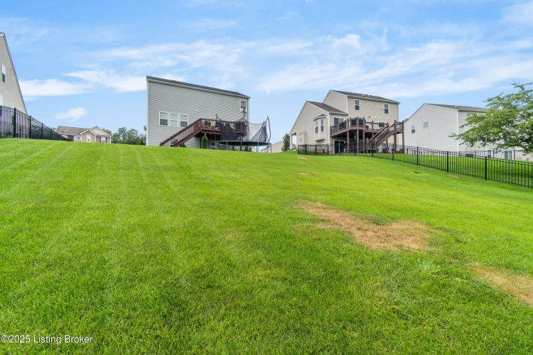 Listing Image 38