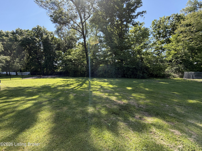 Listing Image 32