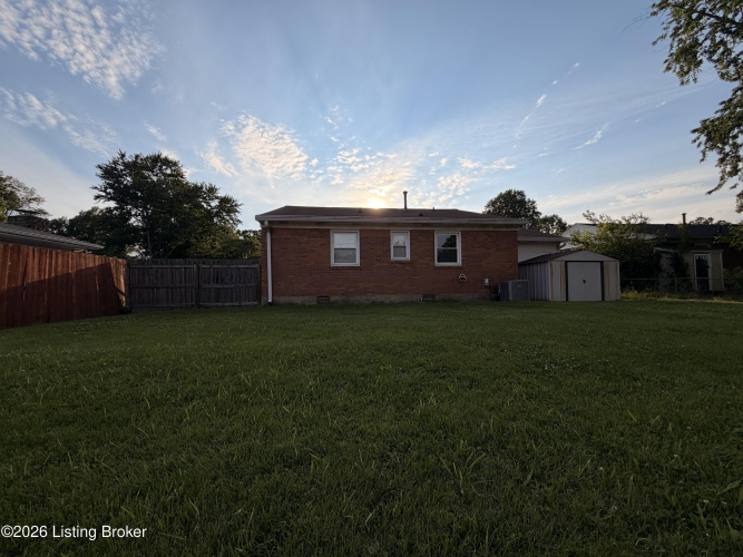 Listing Image 25