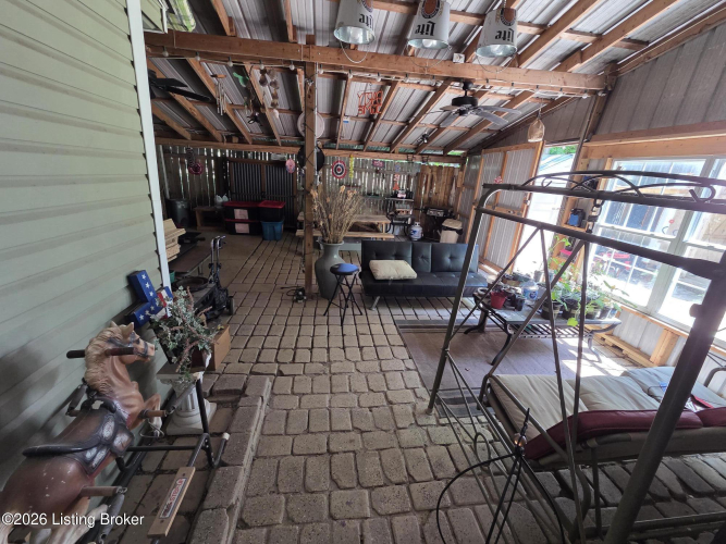 Listing Image 25