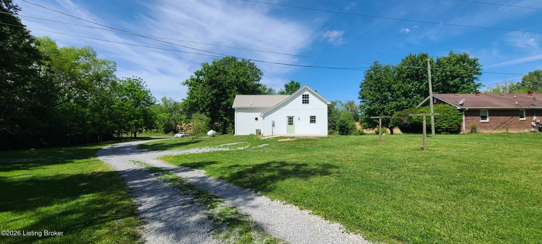 Listing Image 36