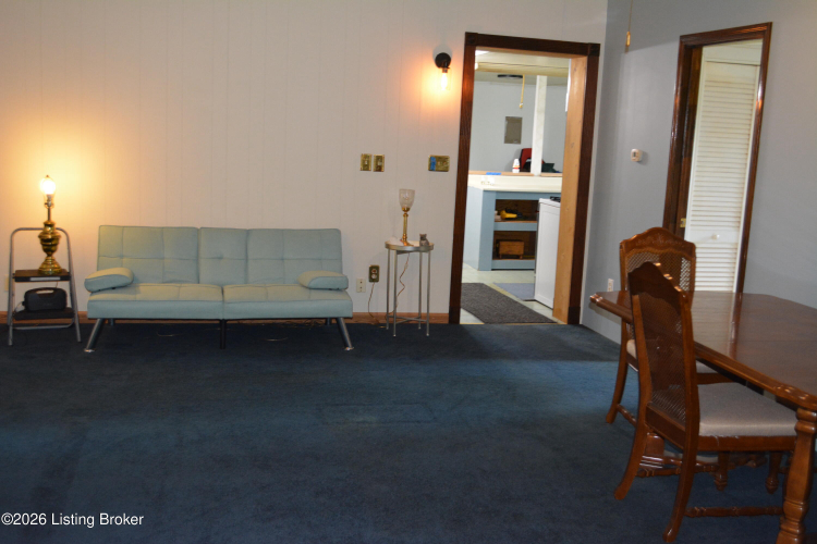 Listing Image 79