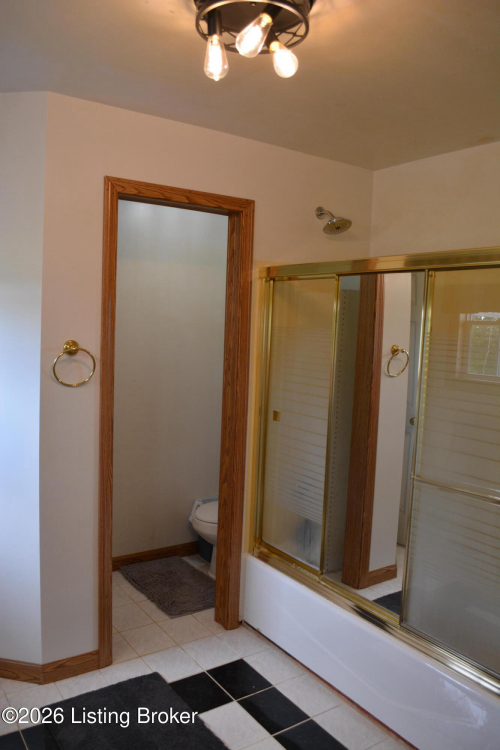 Listing Image 81