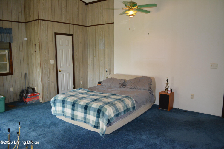 Listing Image 84
