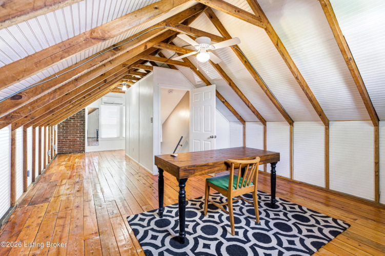 Listing Image 22